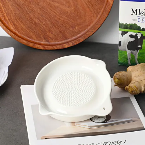 Miniatura 4 de ONTUBE Plato Rallador de Cerámica para Jengibre, Ajo, Cebolla, Queso, Limón, Chocolate, Verduras y Frutas para Cocina, Blanco (5.5" x 1 Pieza)