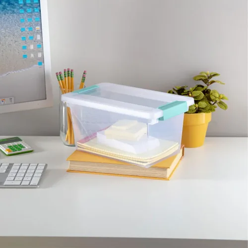 Miniatura 4 de Sterilite Paquete de 8 cajas de clip, contenedores apilables de plástico transparente con tapas de cierre, tamaño mediano, suministros de escritura