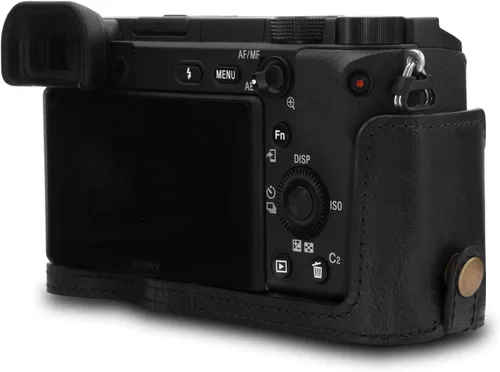 Miniatura 8 de MegaGear MG1651 Ever Ready Funda de piel para cámara Compatible con Sony Alpha A6400 (16-50mm) - Negro