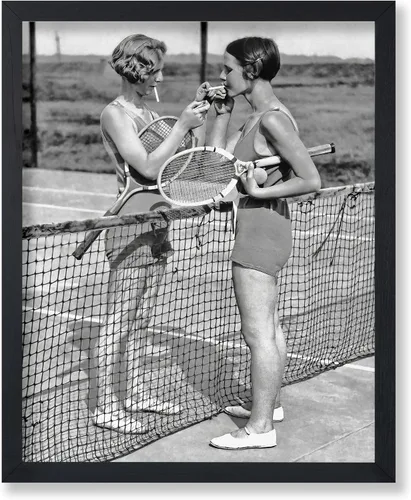 Miniatura 15 de Poster Master Póster Vintage Fotografiado - Impresión Deportiva Retro - Regalo para Artista, Amigo - Niñas Fumando, Cancha de Tenis, Pausa