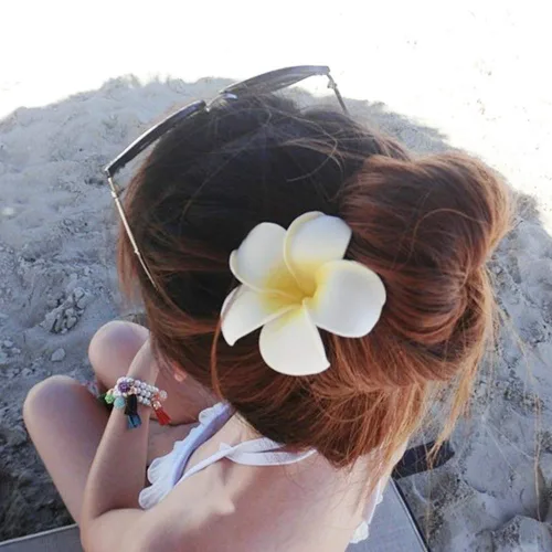 Miniatura 2 de 6 pinzas para el cabello hawaianas Leis Plumeria, collar de hojas tropicales, pasadores de flores, pasadores para mujer, guirnalda de horquillas