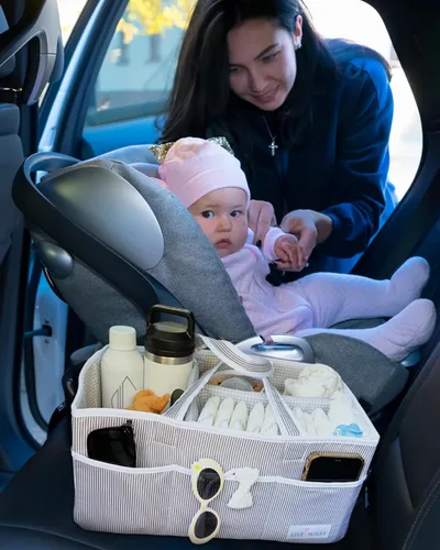 Miniatura 8 de Lily Miles Organizador de pañales para bebé, cesta de regalo para baby shower para niños o niñas recién nacidos, artículos imprescindibles