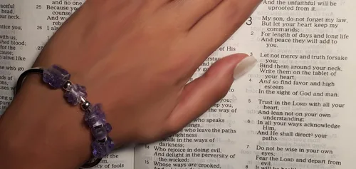 Miniatura 36 de B4U Signature Faith-Based Scripture Charm Bracelets Wear Your Faith, Live the Word, Stay Inspired