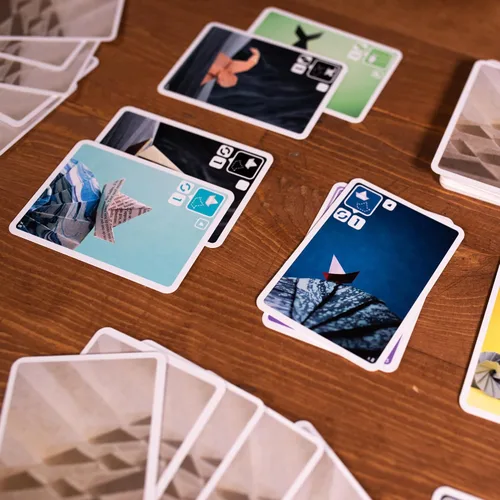Miniatura 4 de Pandasaurus Games Juego de Cartas Sea Salt and Paper - Juego de Estrategia con Temática Oceánica, Rápido y Táctico, Divertido Juego Familiar