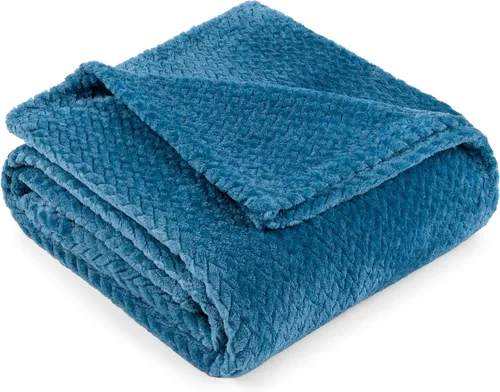Miniatura 13 de PAVILIA - Manta de forro polar suave y sólida de color negro para sofá, mantas ligeras y mullidas y cálidas para cama, manta de franela mullida