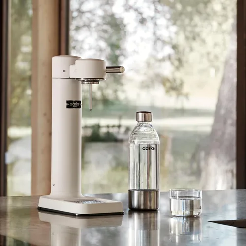 Miniatura 2 de Aarke Carbonator lll, Máquina de agua con gas y carbonatación, acero inoxidable con botella reutilizable PET sin BPA, volumen 1L/34 fl oz