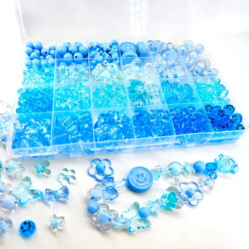 450 cuentas de acrílico azul surtidas – corazón pastel, estrella, mariposa, cara sonriente, Mickey lindo a granel estético a granel para pulseras,
