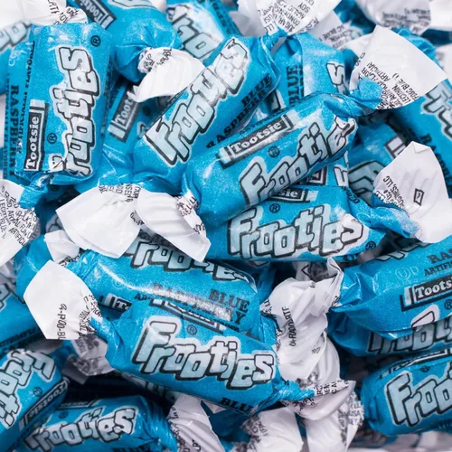 Miniatura 3 de Blue Value Size Candy Buffet - (aprox. 7.3 libras)