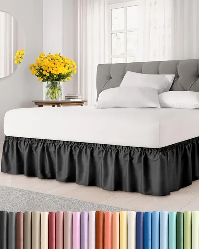 CGK Linens - Falda de cama envolvente con volantes, color negro, para camas de tamaño King con altura de 21 pulgadas sin arrugas, plisada con tela