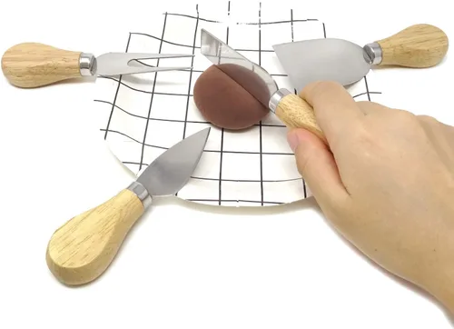 Miniatura 5 de Honbay Juego de 4 cuchillos de queso de acero inoxidable de viaje, cortadores de queso, cuchillos de queso con mango de madera para mantequilla