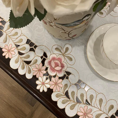 Miniatura 4 de Camino de mesa bordado con flores, cubierta de mesa de té de diseño moderno y elegante, mantel de poliéster para restaurante, cocina, comedor, boda