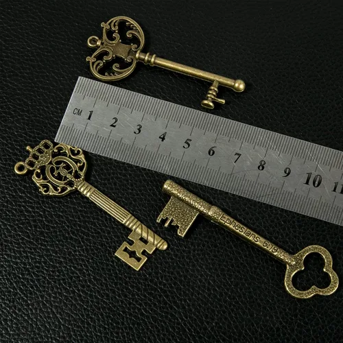 Miniatura 7 de CHuangQi Juego de llaves de esqueleto vintage, llaves steampunk de filigrana, colgantes de llaves de bronce antiguo, diferentes estilos Paquete de 10