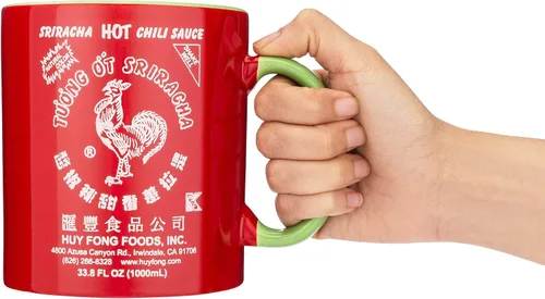 Miniatura 3 de Taza de café de cerámica extra grande de 33.8 onzas con etiqueta Huy Fong Foods Sriracha – Diseño rojo y verde – Regalo divertido para los amantes