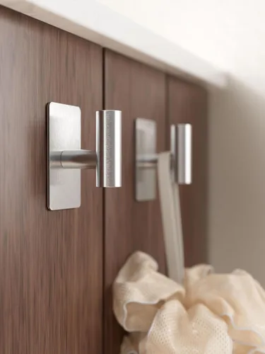 Miniatura 6 de GWAAZXGZ Ganchos para toallas para baños, paquete de 4, acabado plateado cepillado, ganchos de pared adhesivos de acero inoxidable en forma de T