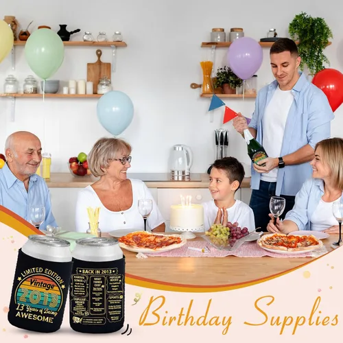 Miniatura 6 de Decoraciones de cumpleaños número 13, suministros y recuerdos de fiesta, fundas enfriadoras para latas de bebidas, paquete de 12, negro y dorado