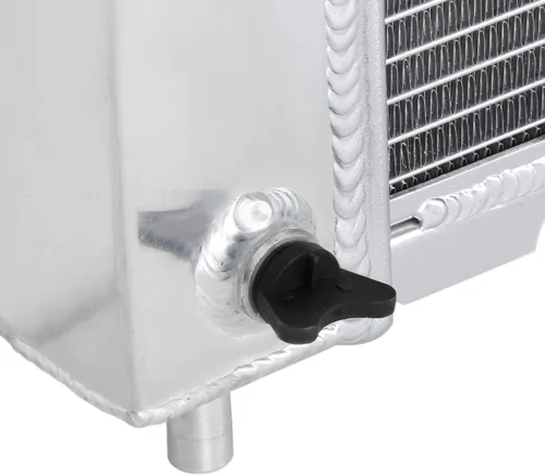 Miniatura 6 de Spec-D Tuning Radiador de refrigeración de aluminio de una hilera compatible con Chevy Silverado 1999-2004 transmisión automática 4.8L 5.3L V8