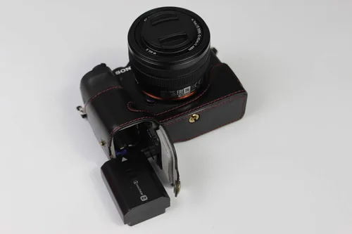 Miniatura 3 de Funda A7C, hecha a mano de piel sintética de cuerpo completo para cámara Sony Alpha A7C con apertura inferior de lente de 1.102-2.362 in versión +