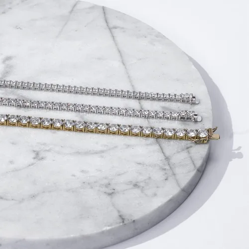Miniatura 3 de Tienda Collection Platinum or Gold Plated Sterling Silver Princess-Cut Tennis Bracelet made with Infinite Elements Zirconia, 7.25