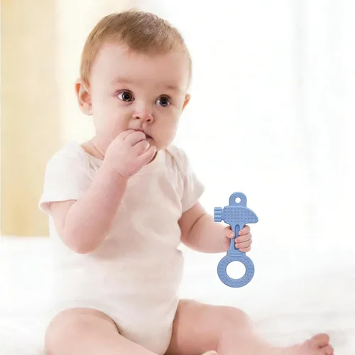 Miniatura 4 de Fu Store Paquete de 4 juguetes de dentición de silicona suave para niños de 0 a 12 meses, 6 a 24 meses, martillo para bebés, llave inglesa