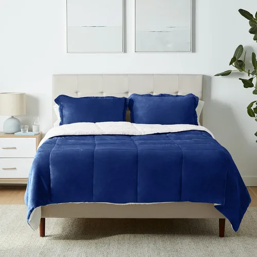 Miniatura 21 de Amazon Basics Juego de ropa de cama de 3 piezas, Sherpa de micromink, ultrasuave, edredón cálido para todas las estaciones, tamaño King, azul Azul