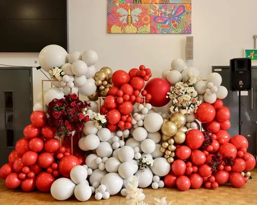 Miniatura 5 de KBZVNAF Globos rojos de látex para fiestas - Paquete de 50 globos de helio de 12 pulgadas, globos rojos para Navidad, boda, aniversario, baby