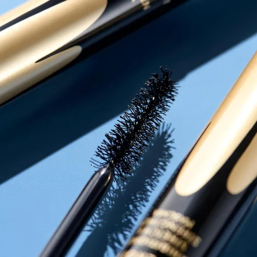 Miniatura 7 de COVERGIRL - Máscara exhibicionista elástica y fortalece muy negra, 0.3 onzas líquidas