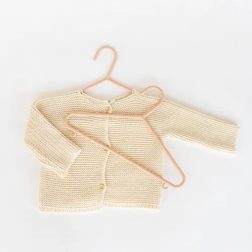 Miniatura 6 de 3 Sprouts Perchas de Plástico de Paja de Trigo - Paquete de 30 Perchas para Niños Pequeños para Ropa de Niños y Bebés, Abrigos - Ideal para Niñas