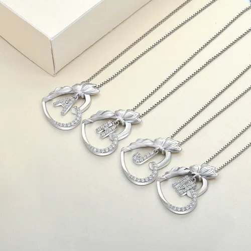 Miniatura 5 de YL Collar con inicial de mariposa para mujer, plata de ley 925, con dije de corazón de amor, alfabeto A-Z