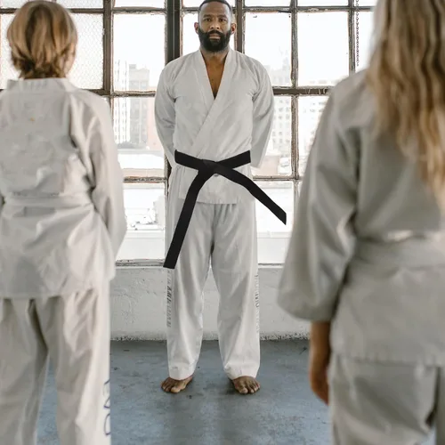 Miniatura 9 de BESPORTBLE Cinturón de Taekwondo de 6 piezas, traje negro para niños, conjuntos de regalos para hombres y niños, cinturones para niños, cinturón