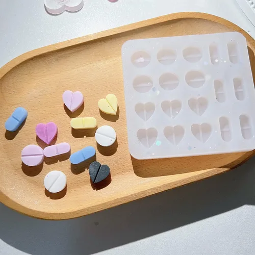 Miniatura 2 de Molde de relleno de resina de silicona con forma de corazón para colada de llavero colgante