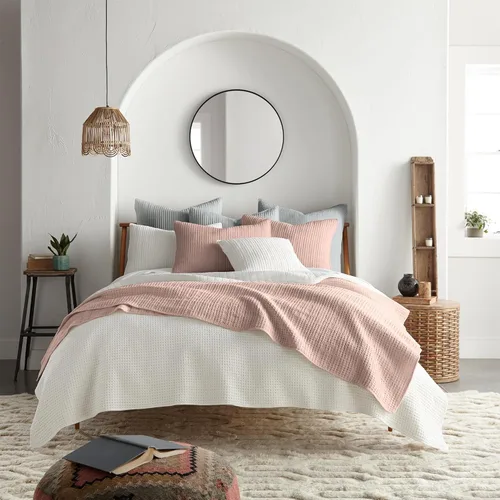 Miniatura 170 de Levtex Home Mills Waffle - Juego de colcha King (122 x 106 pulgadas) con 2 fundas de almohada (36 x 20 pulgadas) - Rubor - Juego de colcha de Blush