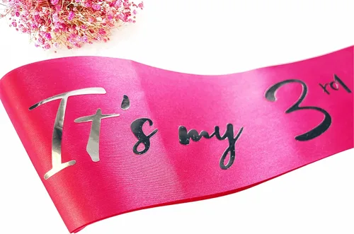 Miniatura 4 de Banda de 3er cumpleaños para niña pequeña, banda de tercer cumpleaños para niñas, banda suave de satén rosa intenso con letra de papel de aluminio