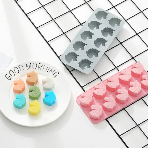 Miniatura 4 de MoldFun Juego de 2 moldes de silicona con cabeza de unicornio para hacer chocolate duro, gelatina, gelatina, pequeñas bombas de baño para hornear