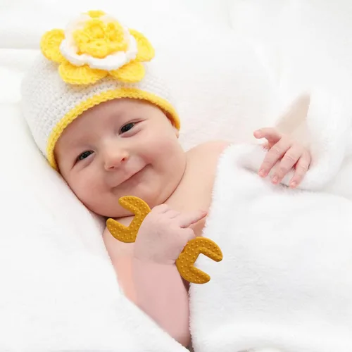 Miniatura 5 de Fu Store Paquete de 4 juguetes de dentición de silicona suave para niños de 0 a 12 meses, 6 a 24 meses, martillo para bebés, llave inglesa