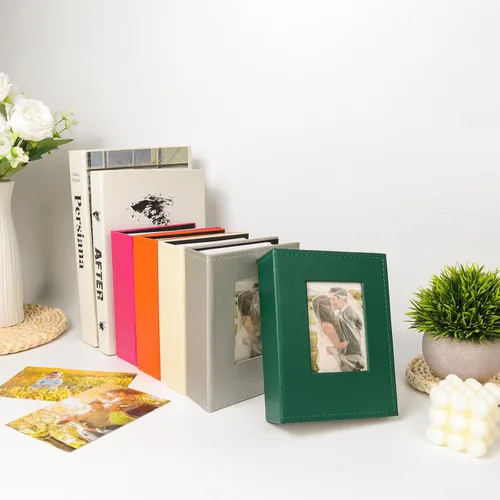 Miniatura 7 de RECUTMS Álbum de fotos de 4 x 6 pulgadas, 100 fotos – Pequeñas fotos con cubierta de cuero de primera calidad con ventana frontal para 100 fotos