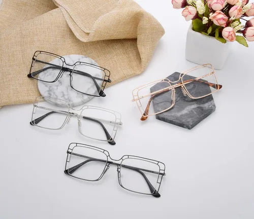Miniatura 6 de Eyekepper Paquete de 4 lentes de lectura con marco hueco de metal fino para mujeres y hombres