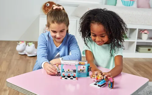 Miniatura 11 de Mega Construx American Girl Maryellen's Seaside Diner, juego de construcción