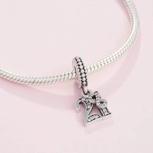 Miniatura 4 de PANDORA Joyería 21 años de amor con circonitas cúbicas en plata de ley