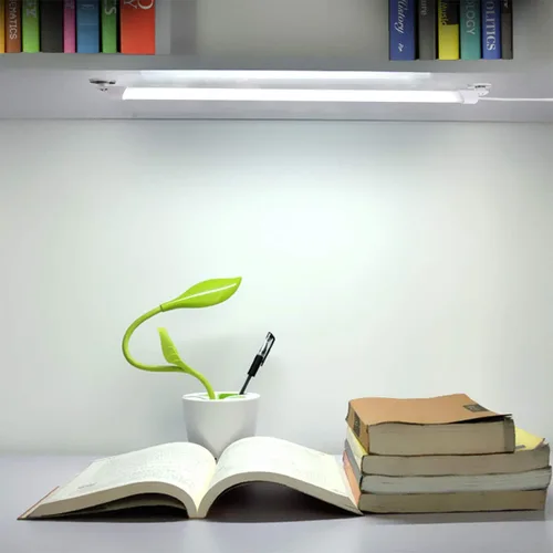 Miniatura 3 de STBTECH Iluminación LED de 110 V para debajo del gabinete, barra de luz LED de 17 pulgadas con cable de alimentación de 6 pies, instalación Blanco