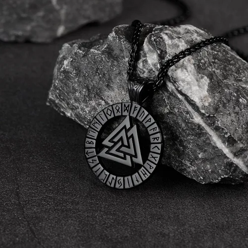 Miniatura 9 de FaithHeart Collar de medalla vikinga para hombre, resistente acero inoxidable, collar con colgante de mitología nórdica retro con caja de regalo