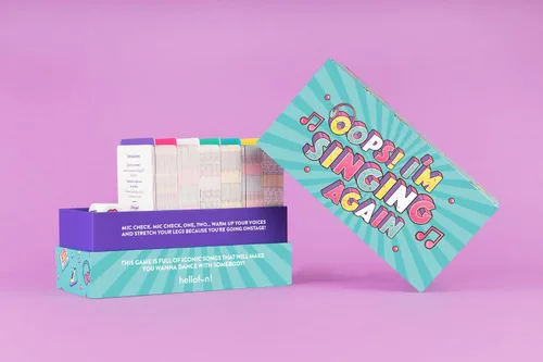 Miniatura 4 de Hellofun! Juegos de mesa de música OOPS I`M Singing Againg Juegos de cartas musicales Juegos familiares Canciones para cantar, zumbar, bailar