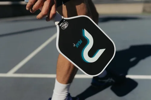 Miniatura 3 de Peak Pro USA Pickleball - Pala de pickleball aprobada por Peak Pro USA - T700 de fibra de carbono cruda con agarre acolchado, 0.63 pulgadas