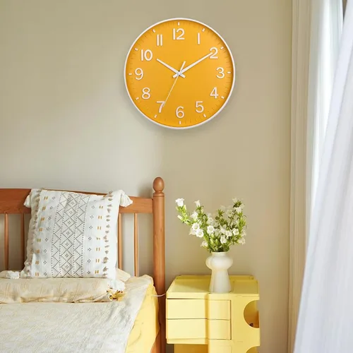 Miniatura 4 de HZDHCLH Reloj de pared amarillo con pilas, 12 pulgadas, silencioso, sin tictac, moderno, para sala de estar, dormitorio, cocina, oficina, decoración