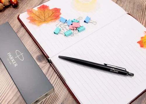 Miniatura 7 de Bolígrafo monocromático personalizado Parker Jotter XL + caja de regalo Diseña un regalo verdaderamente único Grabado con láser - Negro