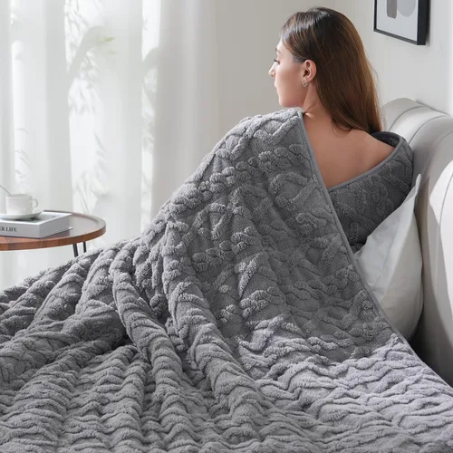 Miniatura 38 de Manta con peso de 15 libras, tamaño twin, manta con peso de sherpa a cuadros 3D de jacquard suave y elegante para adultos, manta de cama acogedora