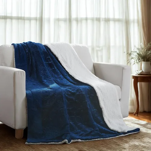 Tache - Manta de sherpa azul, 50 x 60 pulgadas, en relieve, súper suave, cálida, acogedora, esponjosa, color azul oscuro, franela de microforro