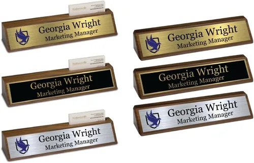 Placa de nombre de cuña personalizada para escritorio, títulos y estilos personalizados (2 x 10 pulgadas, nogal macizo con placa de nombre)