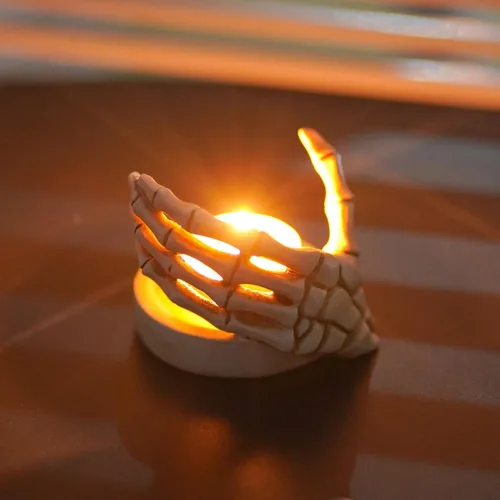 Miniatura 4 de Decoración de portavelas de Halloween, adorno de candelabro de mano de esqueleto de resina, soporte de vela de Halloween gótico aterrador