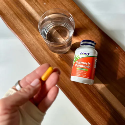 Miniatura 6 de NOW Foods Suplementos, curcumina de cúrcuma, derivada del extracto de raíz de cúrcuma, 95% curcuminoides, suplemento herbario, 60 cápsulas vegetales