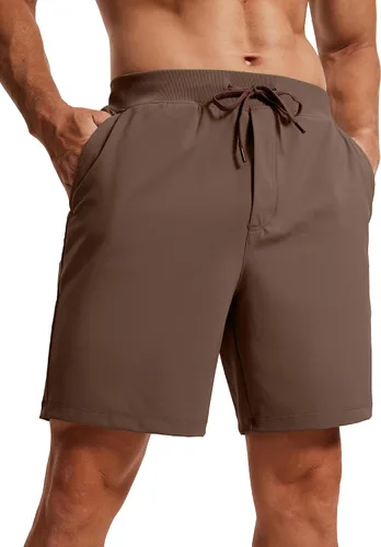 CRZ YOGA Pantalones cortos de entrenamiento elásticos en cuatro direcciones para hombre, 7 pulgadas, suaves, duraderos, casuales, con bolsillos,